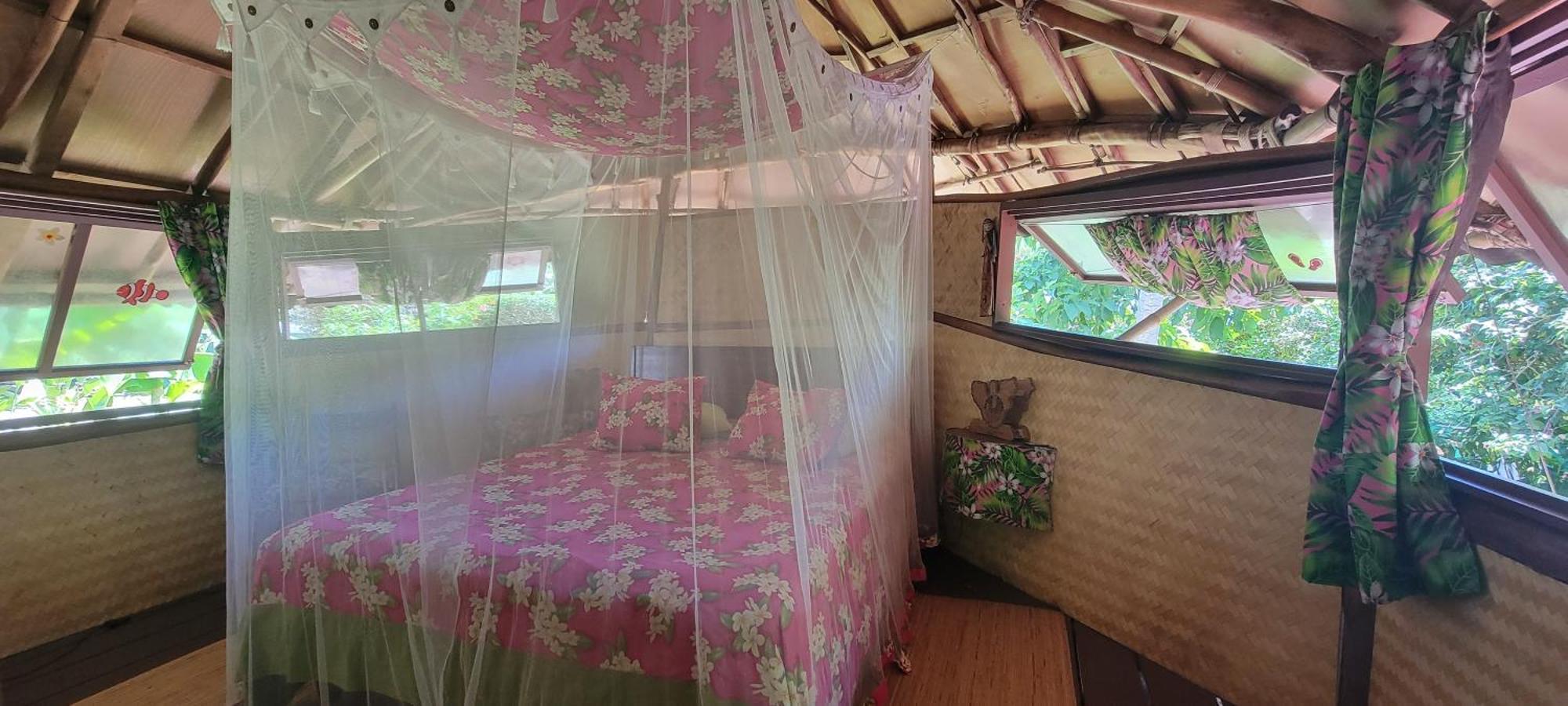 Location " La Pirogue " Maison D'Hotes A Moorea Haapiti Exteriör bild