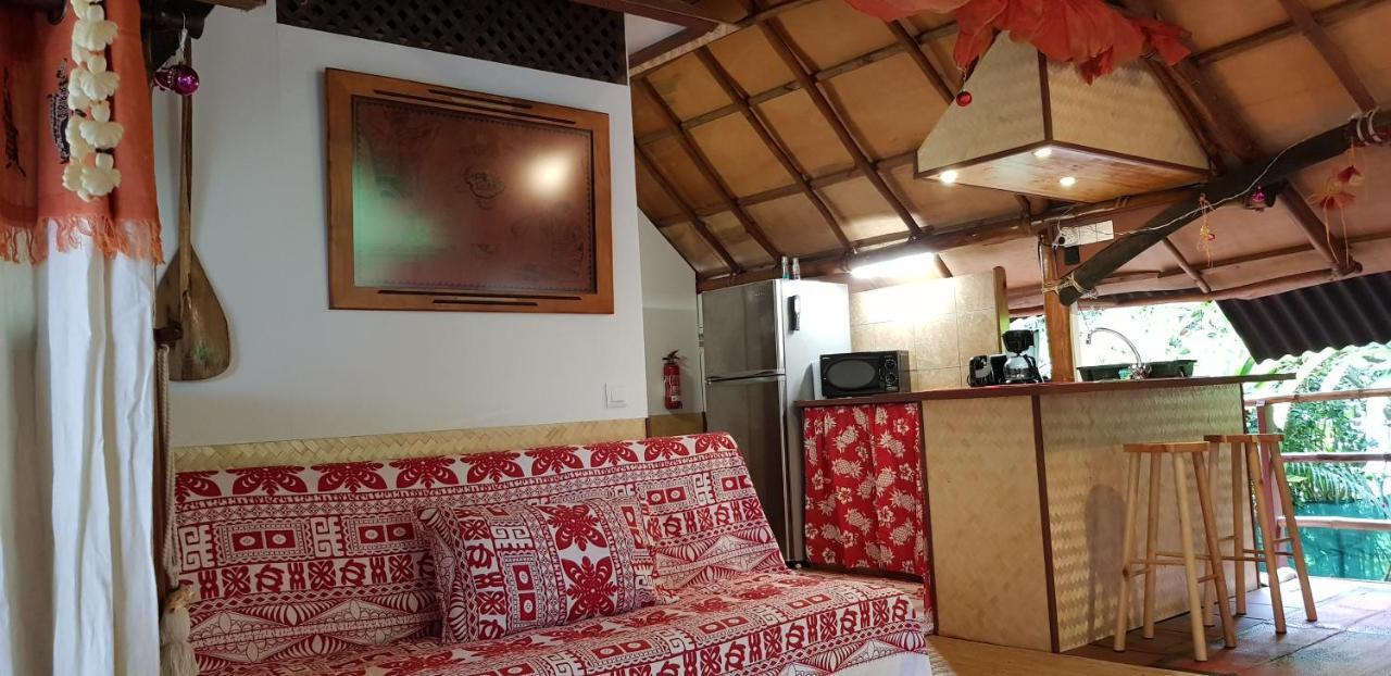 Location " La Pirogue " Maison D'Hotes A Moorea Haapiti Exteriör bild